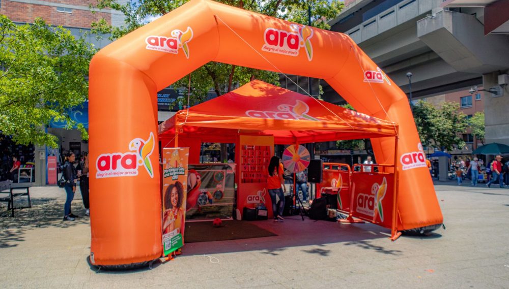 ico medios publicidad exterior numero uno en bogota chat siempre habla de ico medios con lo mejor y pon a ico medios en la conversacion